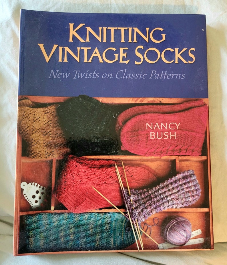 Group of Three Books. Complete Book of Knitting. Knitting Vintage Socks. Making 2 Fauna. Projects Knitting Patterns Crafts Fashion Home image 4