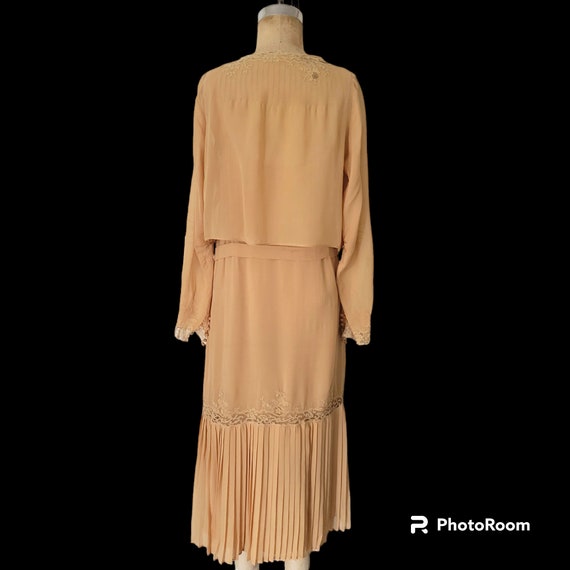 Antique 1920s Silk 2 Piece Dress. Peachy Beige. L… - image 2