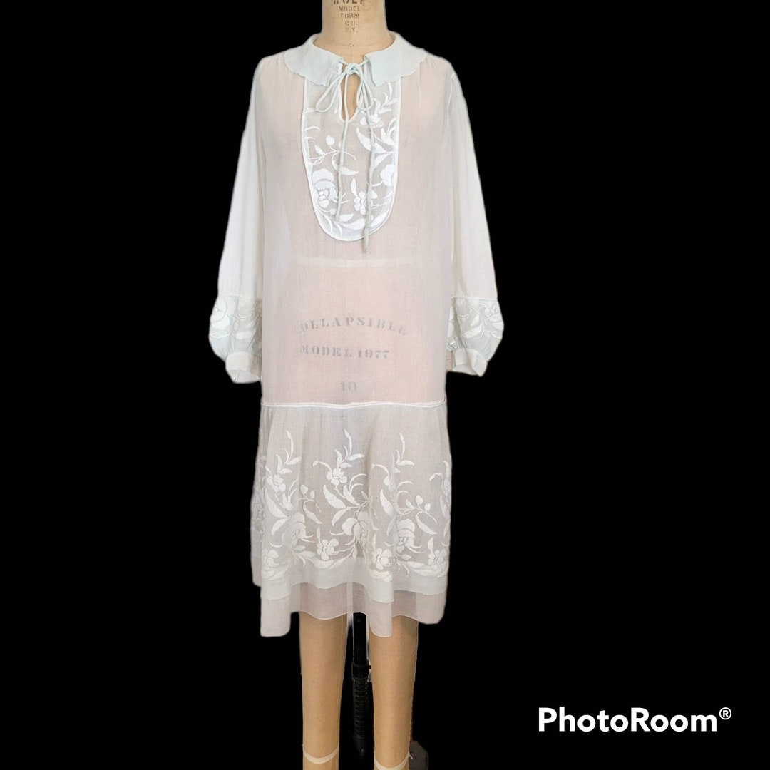 Antique Early 1920s Silk Crepe Dress. Whisper Light. Matelaise - Etsy