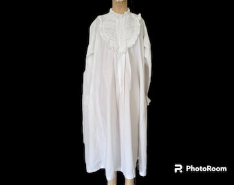 Antique Victorian Nightgown Sleep Dress. Heavier Cotton Linen Nightgown, Broderie Anglais (Eyelet Lace) Detail, Large. Wear As Dress!