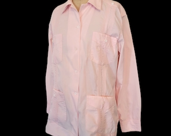 Vintage 1950s Authentic Women's Guayabera Shirt Blouse Label Drocer by SZS. 50s Tropical Fashion. Pockets. Pintucks. Pink. Medium.