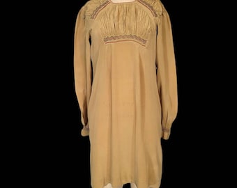 1920s Pongee Silk Bohemian Tunic. Hand Smocked. Bohemian Wear. Antique 20s Bohemian Fashion. Small. To Fit 34 Bust or Less.