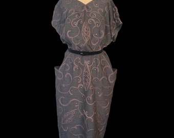 Vintage 1940s Short Sleeve Gray Dress. Braid Soutache. Rhinestones. Side Zip. Volup Extra Xlarge.