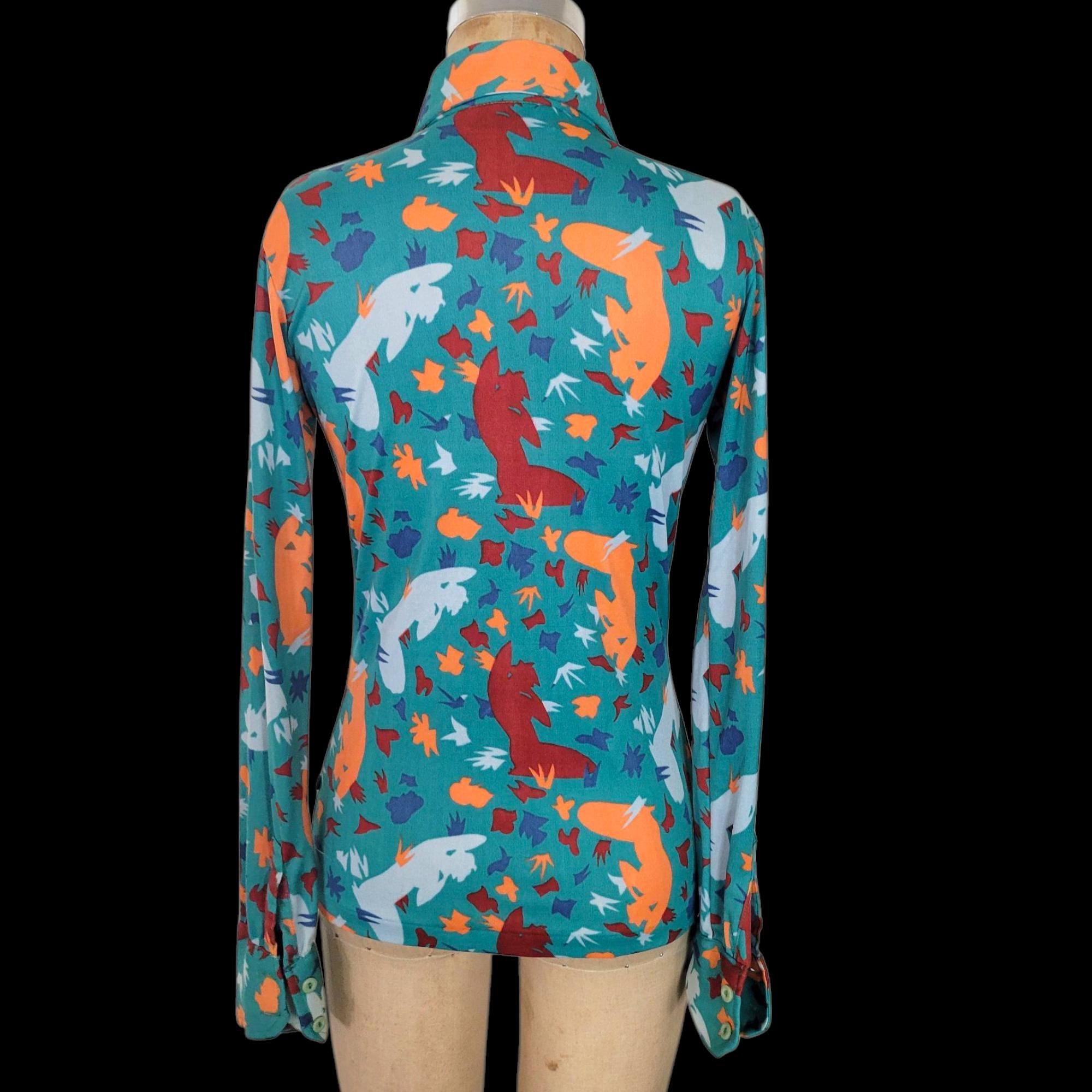 Vintage 1970s Huk-a-poo Nylon Graphic Novelty Print Blouse. Kneeling ...