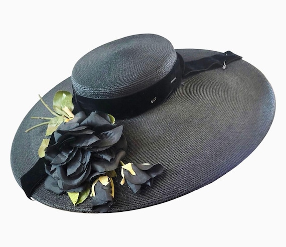 Vintage 1940s Early 50s Platter Hat. Wide Brim Black Woven  display picture 1