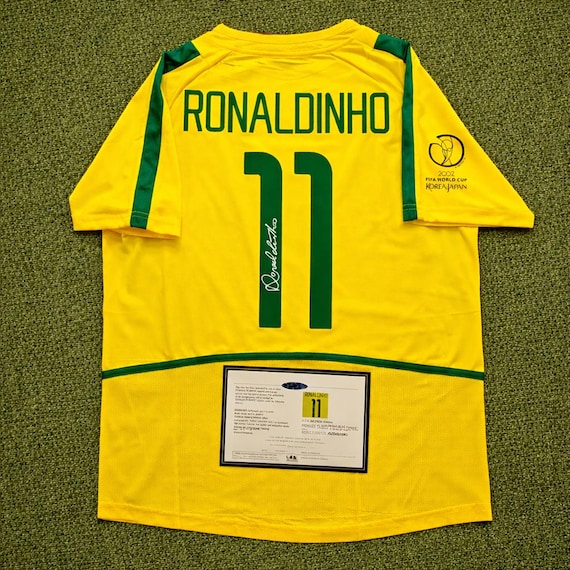 2002 Brazil World Cup Jersey: Ronaldinho #11 Retro Football Shirt