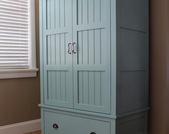 Slim Rustic Storage Cabinet – DIY Plan for Farmhouse Style Tall Armoire with Shelves, Compact & Functional Design