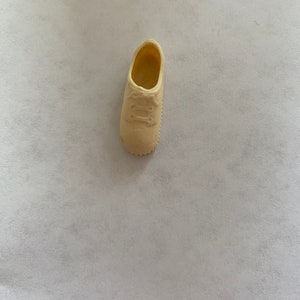 Vintage Mattel Ricky Doll Sneaker, Yellowstone Kelley Tennisschuh Made in Japan, ein Schuh