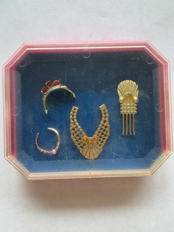 Vintage 1986 Jewel Secrets Barbie Jewelry Set in Box