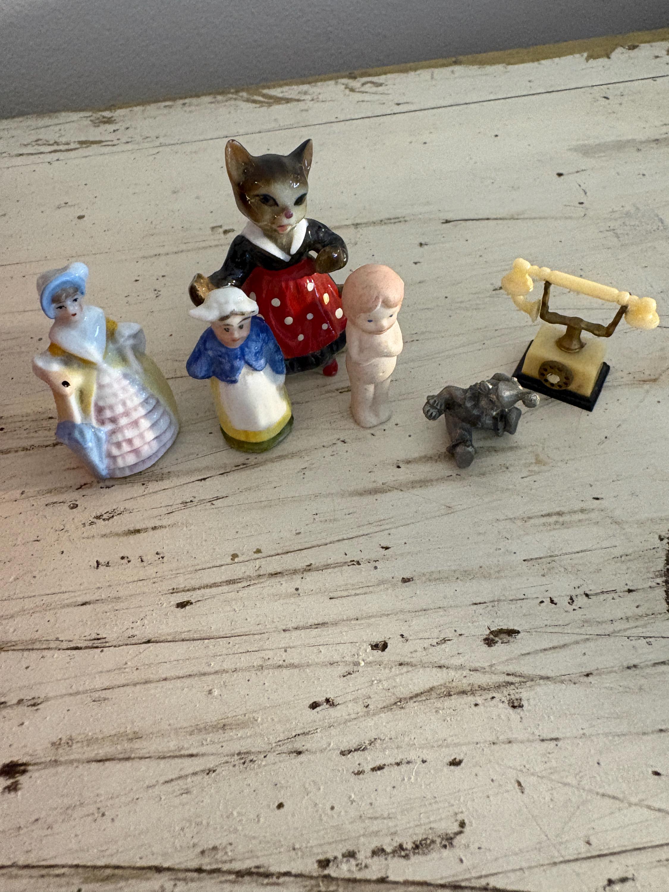 Miniature Bone China Cats Made in Japan - Etsy