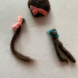 1968 Barbie Brunette Hair Fair Mattel  Wig Wiglet Set