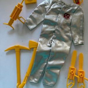 Lot Vintage Big Jim Mattel – Vêtements Et Accessoires – Poupée Figurine Collection