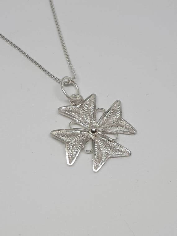 Dainty Sterling Silver Maltese Cross Filigree Pendant 2 00 Cm Etsy