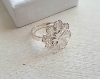 Maltese Cross Ring, Filigree Malta Cross Ring, Malta gifts, Sterling Silver Ring, Malta Souvenirs, Croce di Malta, Handmade Silver Ring.
