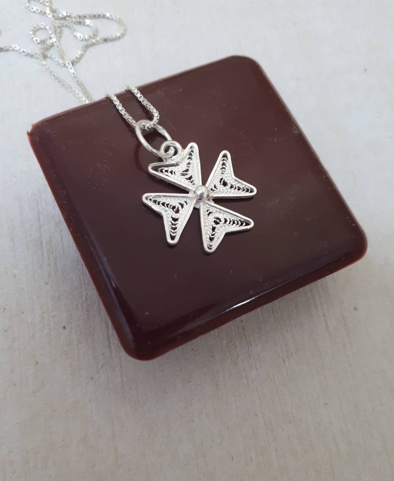 Knights of Malta Cross Silver 925 Maltese cross filigree pendant handmade in Malta Malta gifts and souvenirs 1.50 cm Croce di Malta