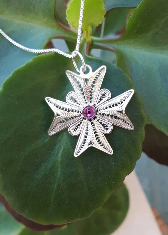 Maltese top filigree jewelry