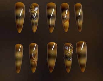 3D Bumble Bee Nails