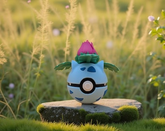 Ivysaur 3D Printed Pokéball: Fan Art Collectible