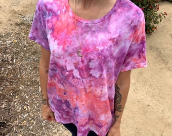 Women’s Tie Dye T-shirt, Tie-dye, Flowy T-shirt, Tie Dye Tee, Ice-Dye, Pink Shirt, Women’s TieDye, Tie-Dye T-shirt, Pink Tie-Dye