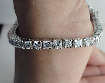 Round Cut VVS White Moissanite Diamond Sterling Silver 4.00 mm Tennis Bracelet For HIM/HER For Gift or Best Wishes. For Friendship  Band.