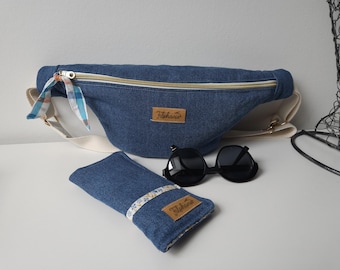 Riñonera + estuche de gafas de mezclilla, conjunto de mujer hecho a mano, dúo a juego, idea de regalo práctica, accesorio para el día a día de Filphanie.