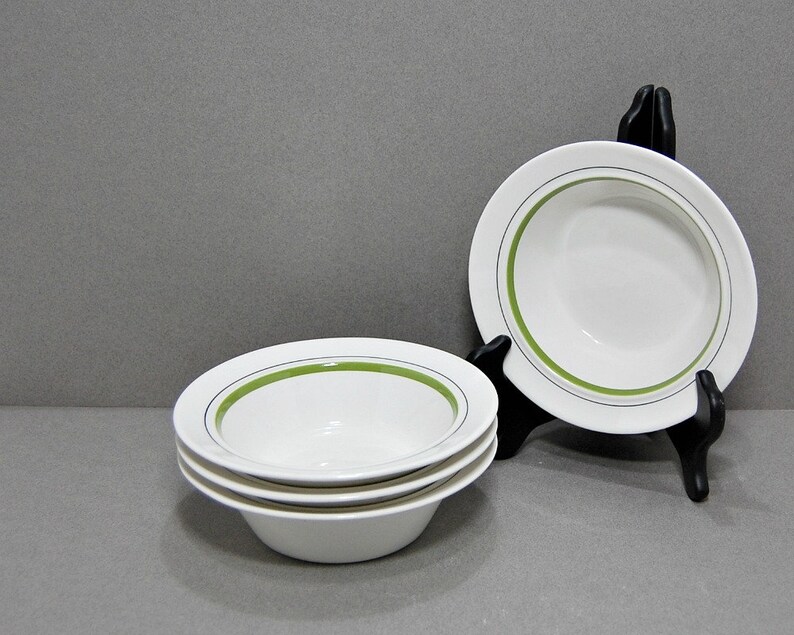 Shenango China Interpace Dessert Bowls Magna Set Of 4 White Avocado Trim 70s Vintage Dishes Modern Angular Bowls Restaurant Ware