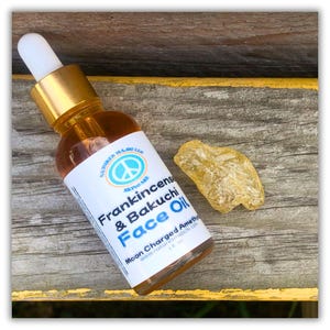 Frankincense Bakuchi Face Oil: Amethyst-Charged, Natural Hydrating Serum