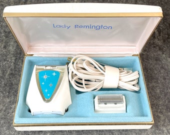 Lady Remington electric razor in hard case - vintage beauty - works