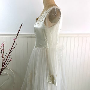 Satin and tulle wedding gown size small vintage wedding dress image 4