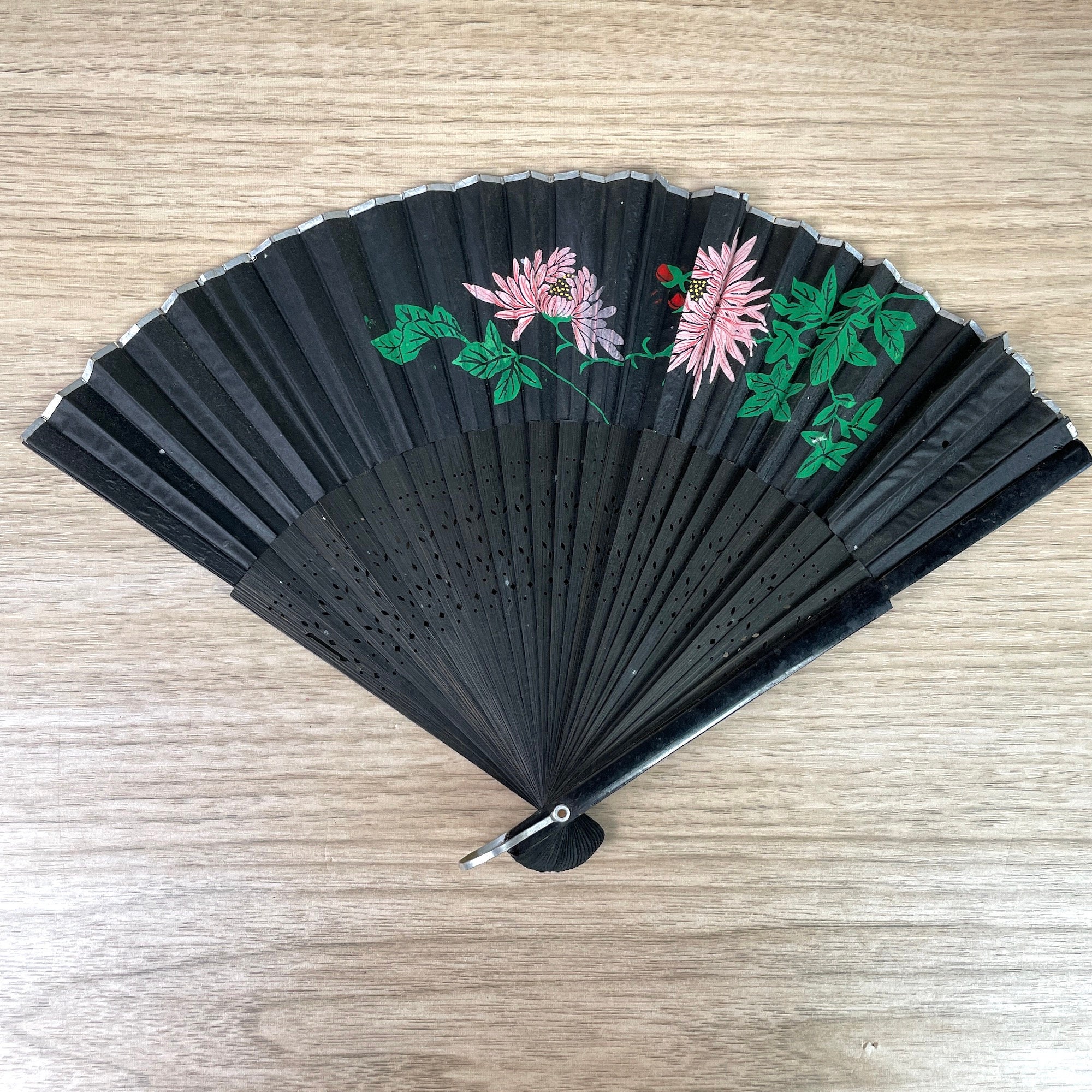 Asian Folding Paper Fans - Set of 3 - Vintage Hand Fans - Etsy