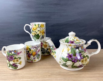 Sadler Dutchess teapot and 4 spring flower mugs - 1990s vintage