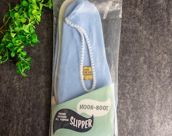 NOS Vintage Women's Lea-Wayne Moon Boots Slippers Deadstock In Package - Size 6-7