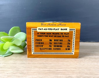 Pay-As-You-Play bank - kitsch souvenir from Bar Harbor, ME - 1960s vintage