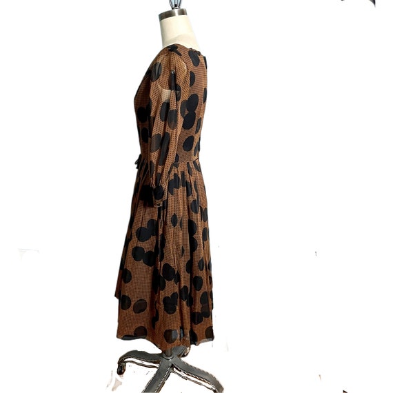 1960s vintage brown and black polka dot dress - s… - image 3