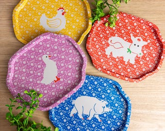 Country Calico Farm Animal Litho Printed Tin Snack Tray Set of 4 - 1980s Vintage