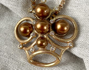 Collier ras de cou avec pendentif couronne vintage des années 1950 - Fausses perles marron cognac, strass et chaîne boîte dorée