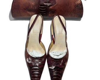 Vintage MARIO VALENTINO Burgundy Croc-Embossed Leather Set Kitten Heel 43 Clutch