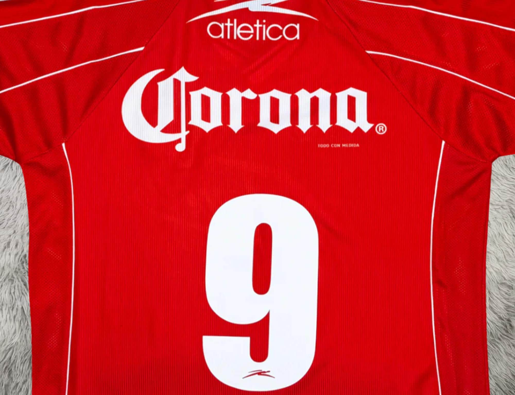 Camisa Retrô Chivas Guadalajara 2002/2003 - Masculina Atlética - Branca