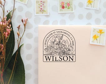 Sello autoentintable con forma de arco floral / Sello romántico personalizado con dirección de remitente / Elegante regalo de boda