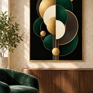 Könnte beinhalten: Ein rechteckiger Wandkunstdruck mit schwarzem Hintergrund, der überlappende geometrische Kreise und Halbkreise in Metallic-Gold, Creme und tiefem Waldgrün zeigt, akzentuiert durch dünne vertikale und konzentrische Goldlinien.