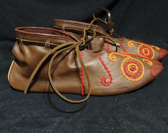 Medieval Turn Shoes - Hand Made/Custom Embroidered