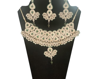 Pakistani Indian Jewelry Set: Bridal Necklace Earrings & Tikka - Green