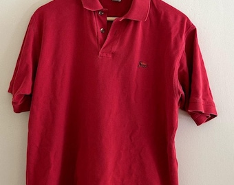 Polo vintage bordado con cangrejos de río Perlis rojos descoloridos de Luisiana, talla pequeña para hombre
