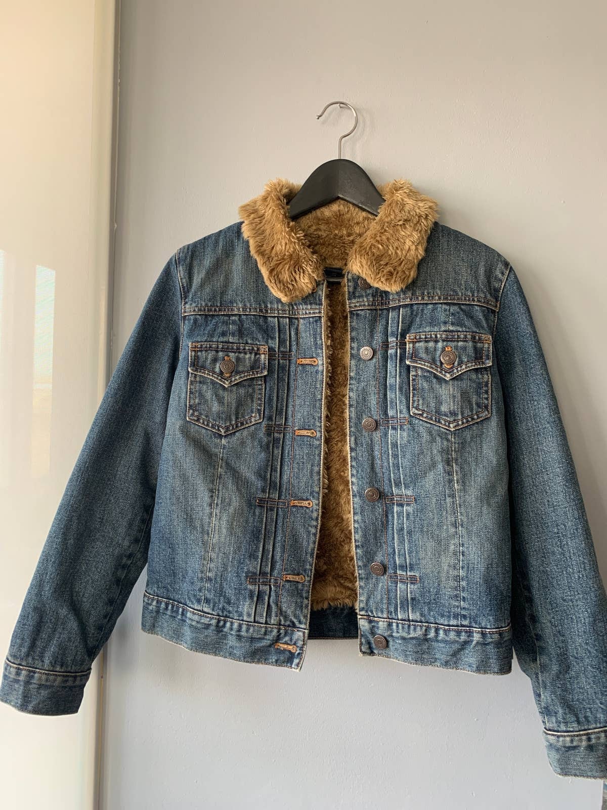 Gap jean clearance jacket with fur