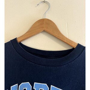 T-shirt vintage anni '90 UNC Chapel Hill North Carolina Heavy a maniche lunghe da uomo, taglia XL immagine 6