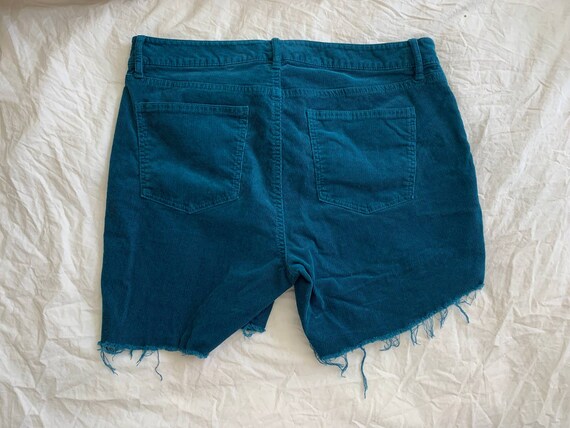 Fray Corduroy Shorts / Cutoff Cords 