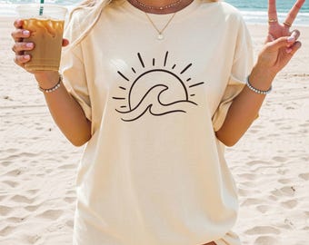 Retro Sunrise Shirt, Boho Summer Shirt for Women, Cute Sunset Top, Summer Vacation, Trendy Beach Shirt, Ocean Wave Graphic Tee, Travel Shirt