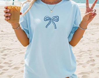 Cute Bow Shirt, Boho Summer Shirt for Women, Cute Beach Top, Summer Vacation Shirt, Beach Trip Shirt, Gift for Friend, Bow Graphic Tops