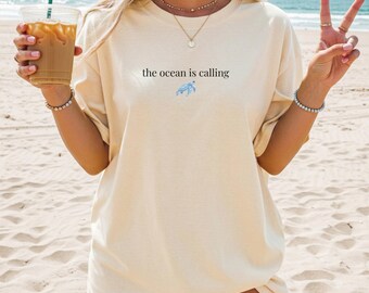 The Ocean is Calling T-Shirt, Summer Shirt for Women, Sea Turtle Shirt for Summer Vacation, Trendy  Beach Trip Shirt, Sea Animal Life