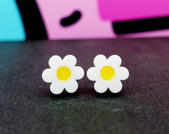 White and Yellow Daisy Stud Earrings